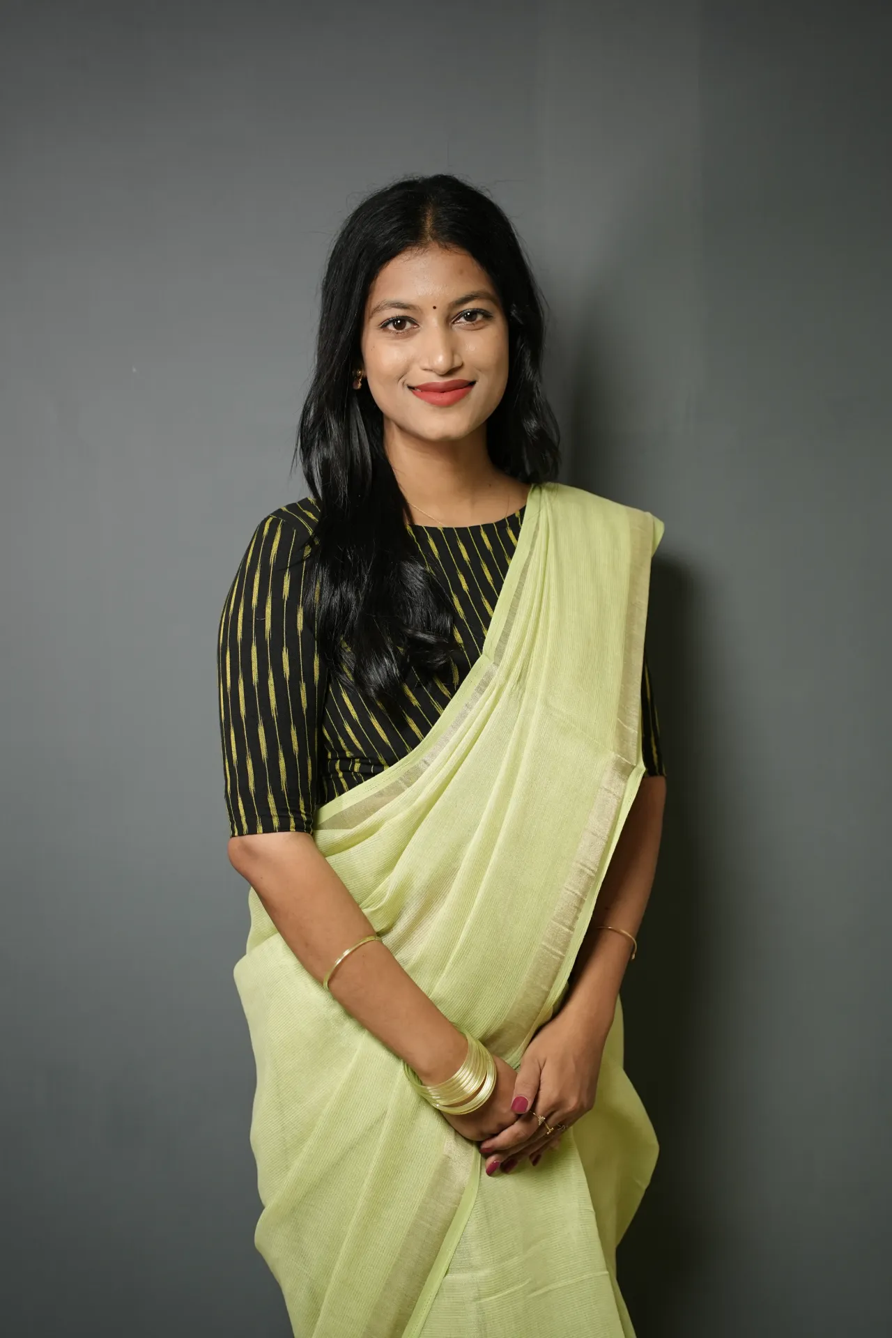 [25070-001] Linen striped cotton saree